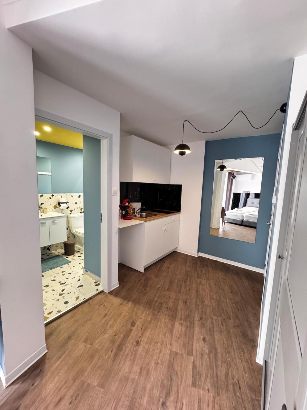 Apartment Modern N14 Kitchenette Private Bathroom Limassol