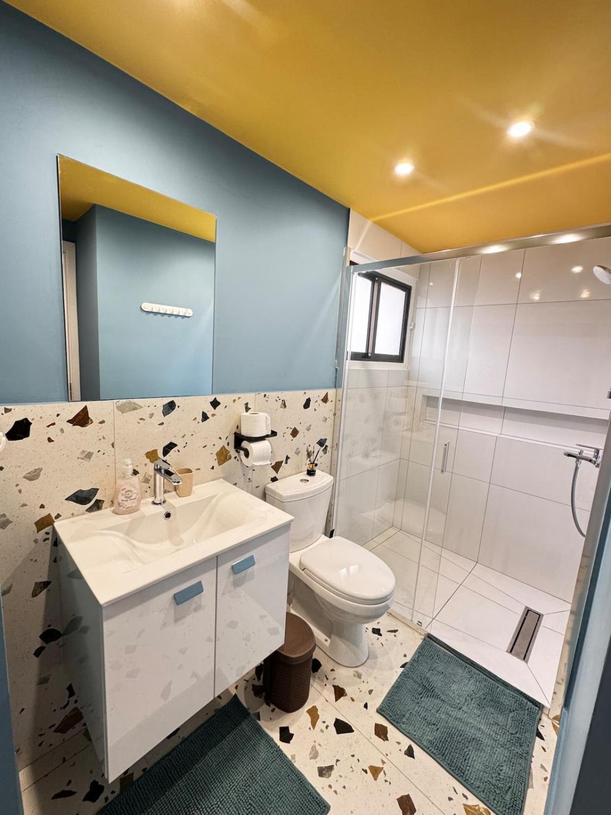 Modern N14 Kitchenette Private Bathroom Apartment Limassol